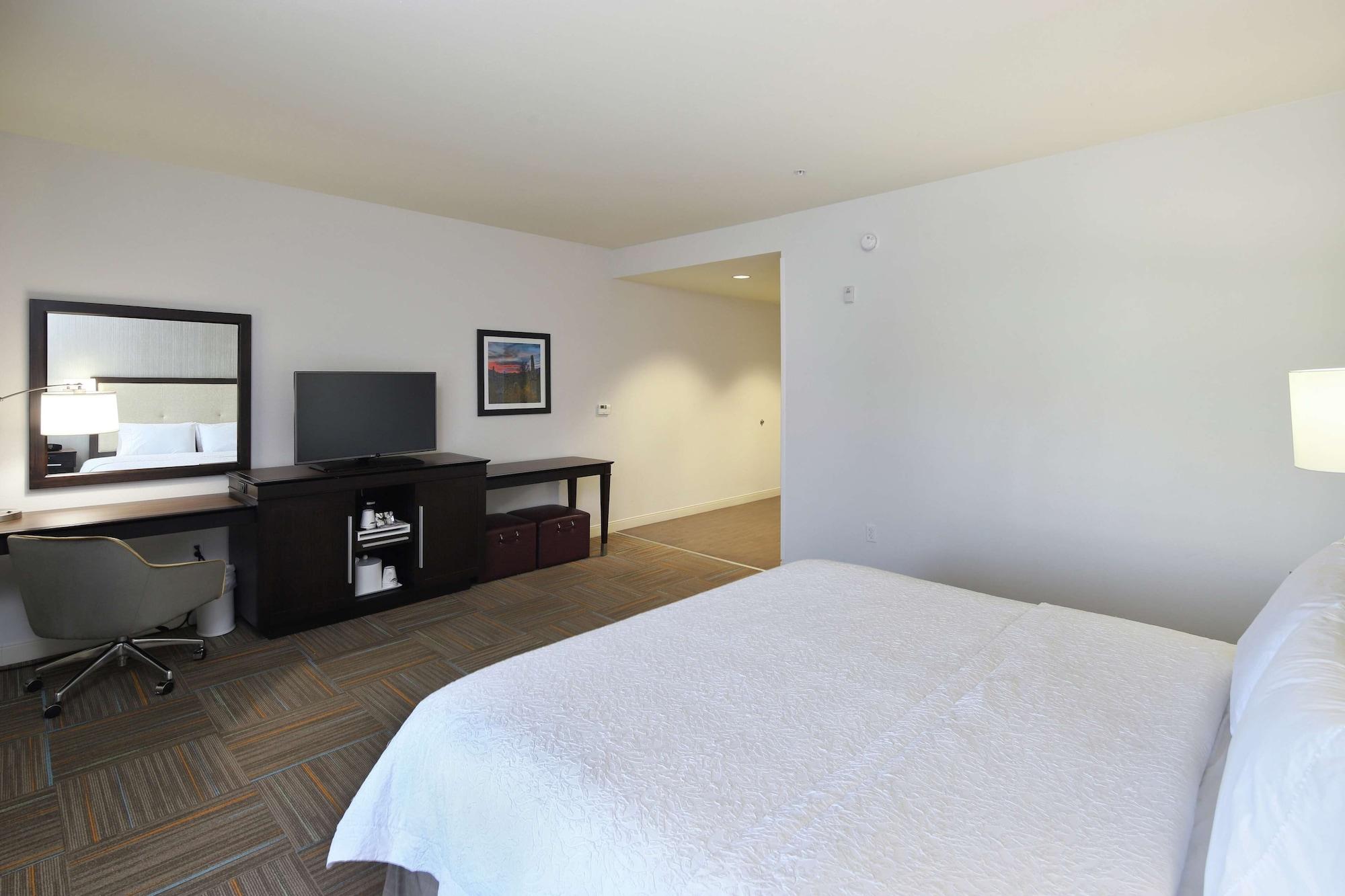 Hampton Inn & Suites Phoenix/Tempe Ngoại thất bức ảnh